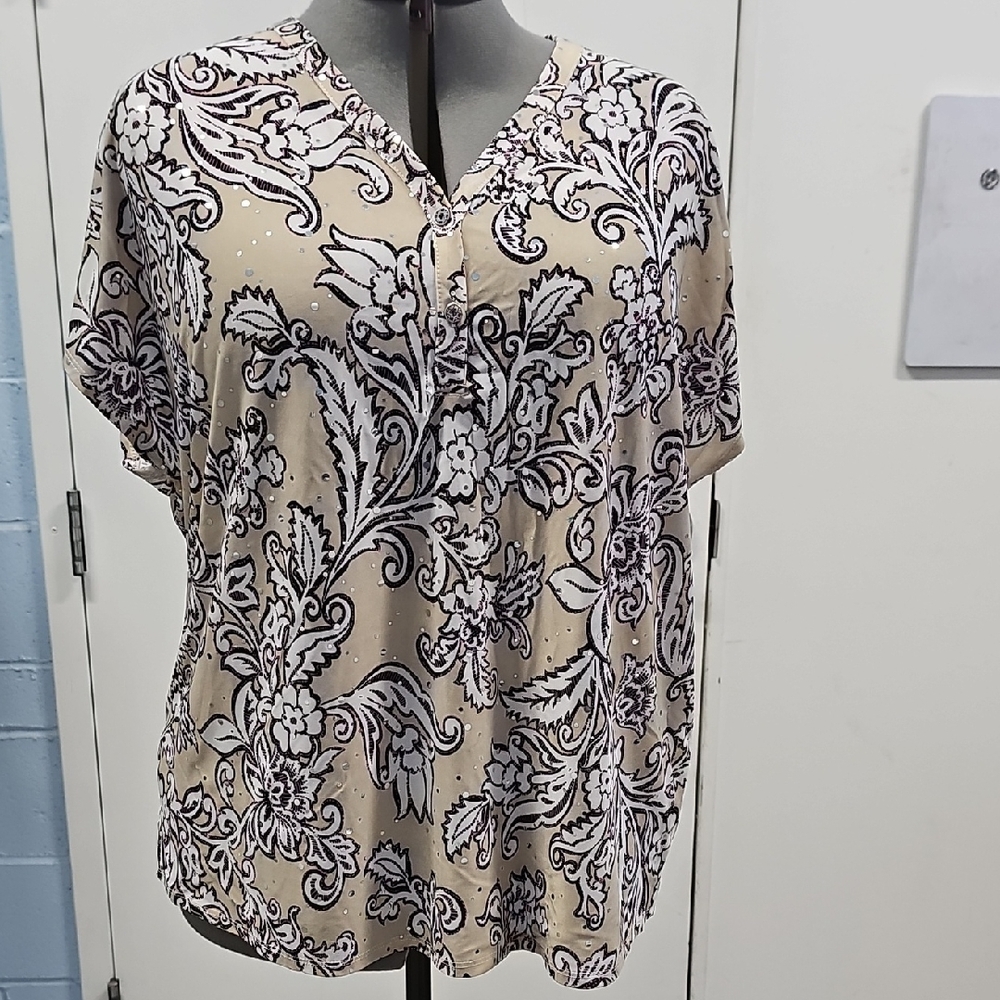Floral Print Women's Top - Cream and Black